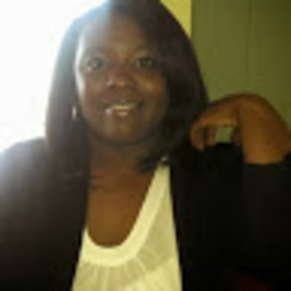 Meet your Posher, Taquita - Picture 1 of 1